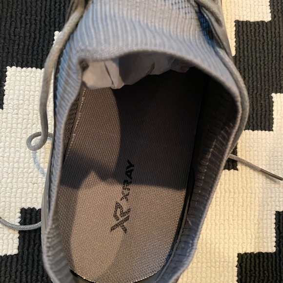 Men’s causal shoe. - Picture 4 of 4
